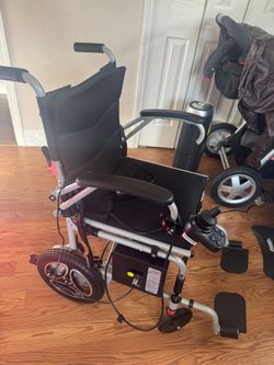 Brand New Electric Wheel Chair