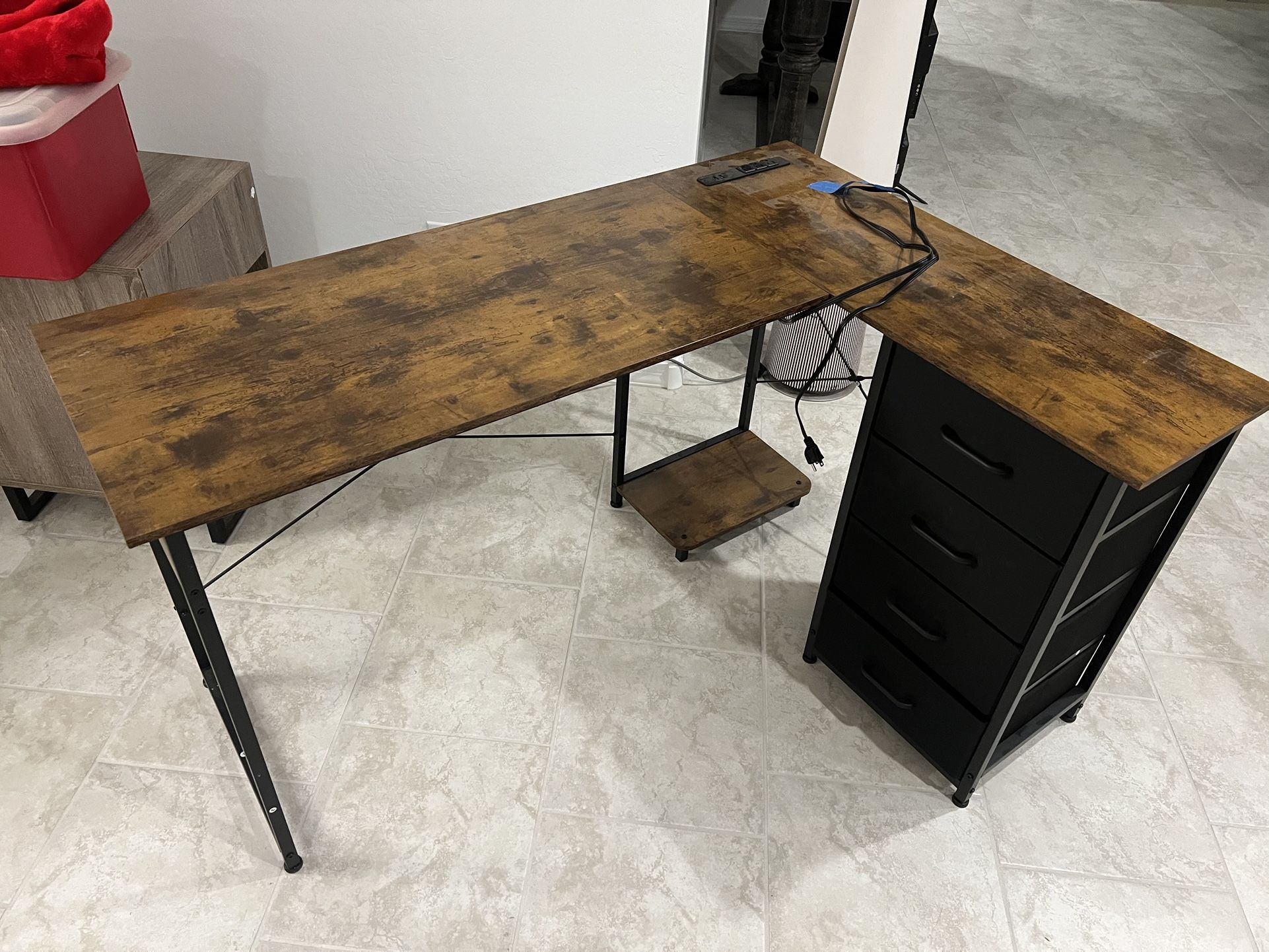 L Shaped Desk