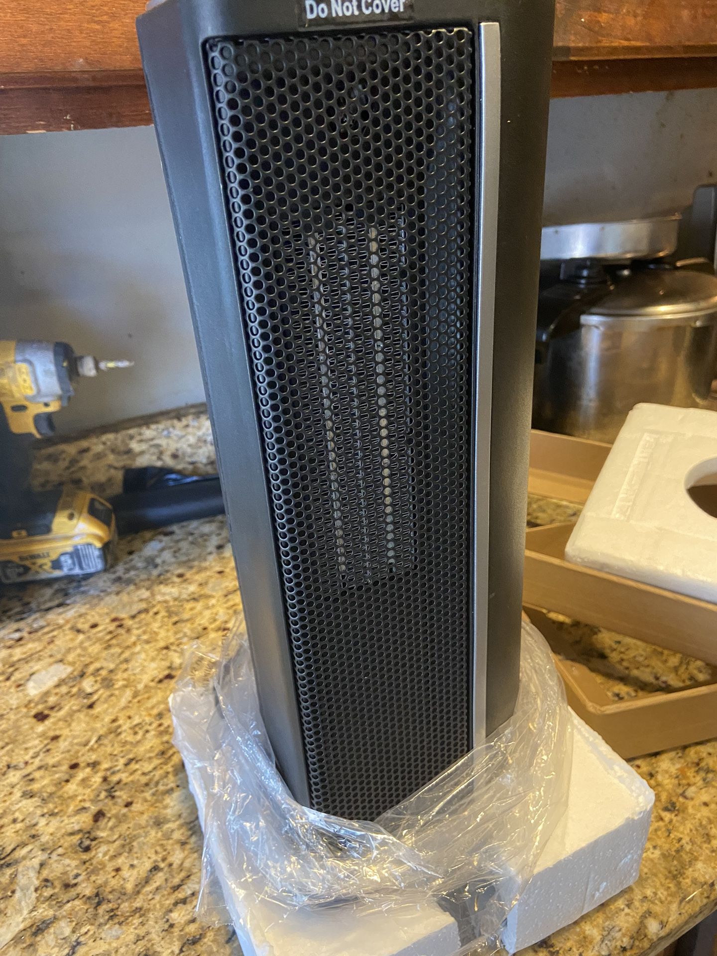 Ceramic Tower Heater 