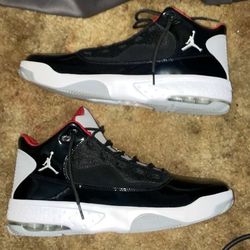 Air Jordan Max Aura 2, ‘Black Cement’