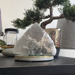 Ulexite “TV Rock” (Crystals) $15