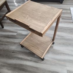 Rolling Writing Table