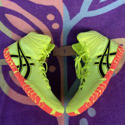 Asics Aggressor 5 “Paris” Wrestling Shoes - Safety Yellow Black Size 12 mens 