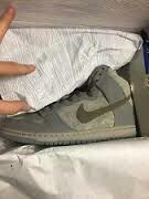 Sz 9.5 deadstock tauntaun dunks