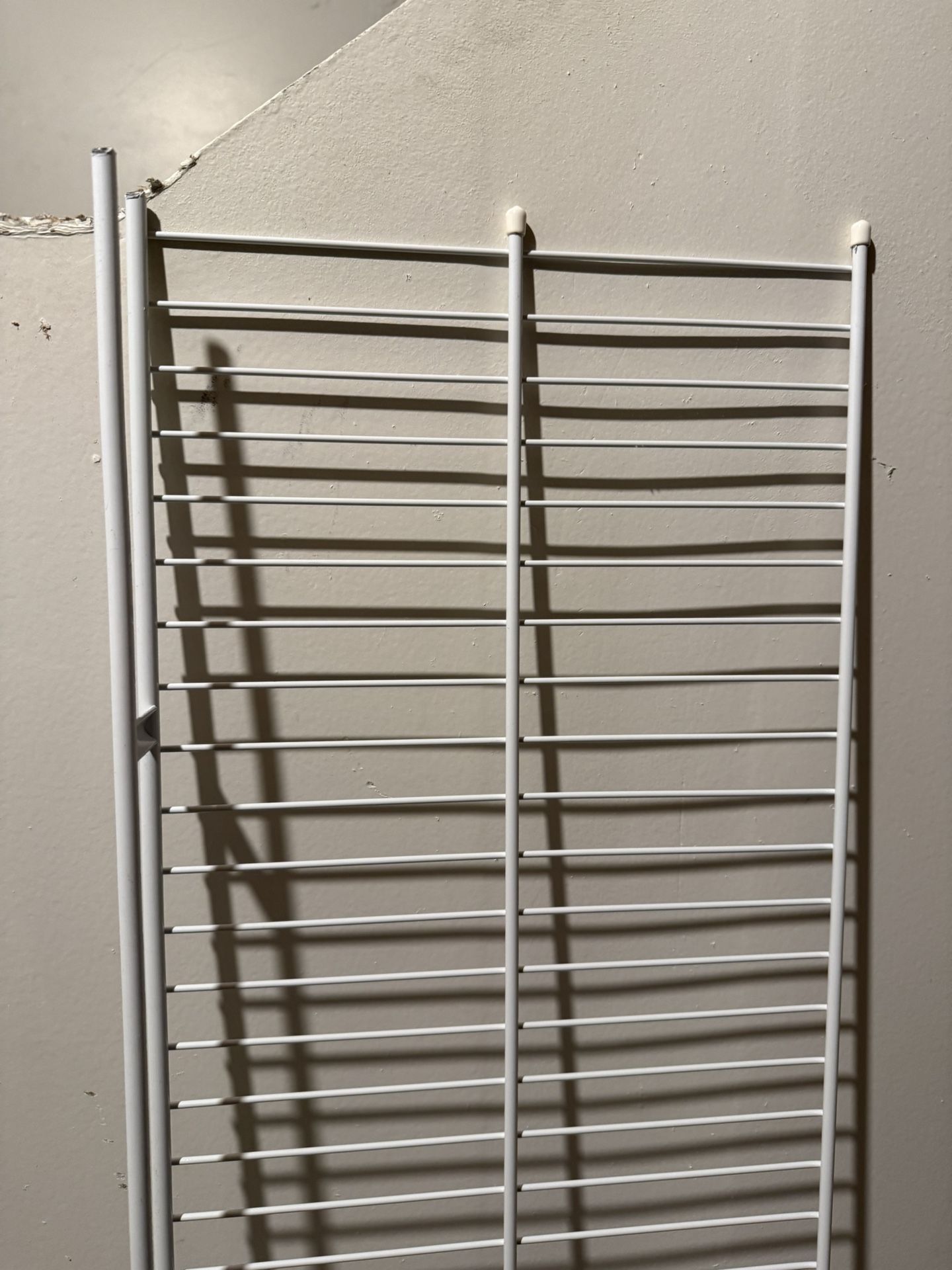 Closet/storage Wire Shelf And Hardware