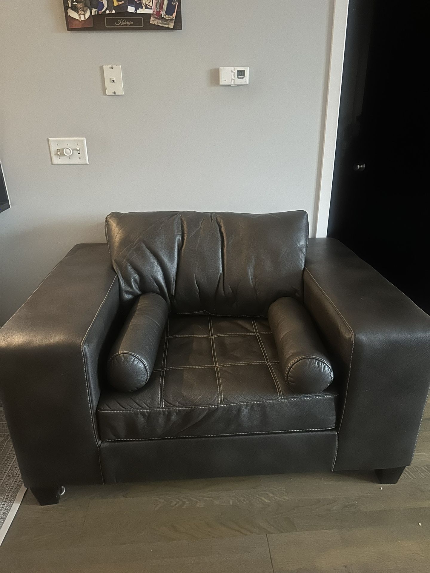X-large Couch Chair/ Throne 