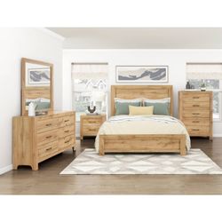 4PC Natural Finish Queen Bedroom Set