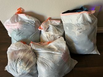 Women’s/Men’s Clothing Lot