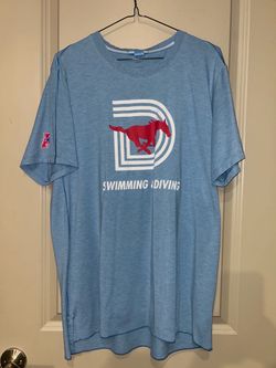 Nike Yoga SMU Mustangs Shirt Size Medium