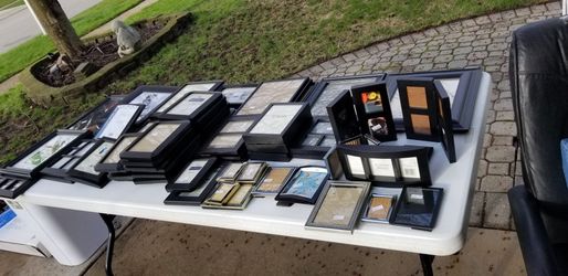Lots Of Nice Picture Frames All Different Sizes
