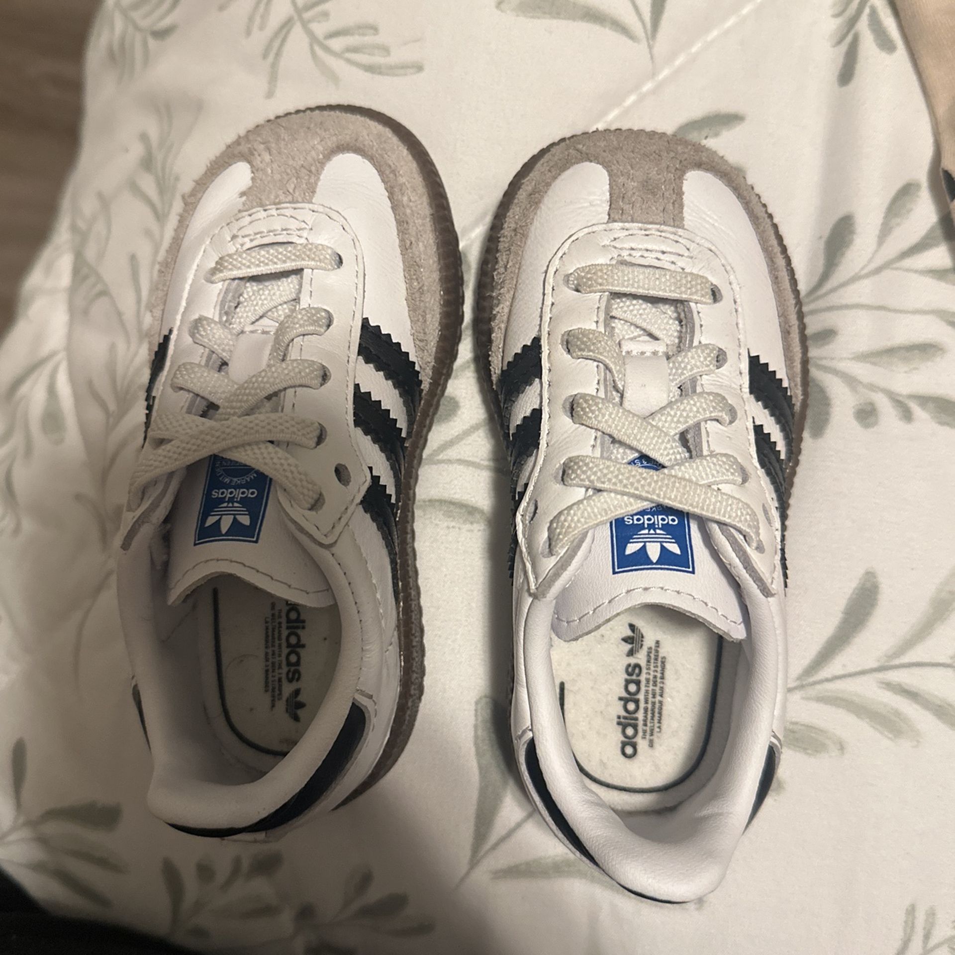 Adidas Samba
