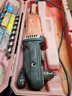 Milwaukee Super Hawg right-angle drill, model number 1680-20.