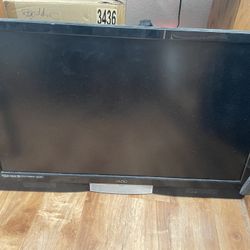 Slightly Used Vizio Tv 