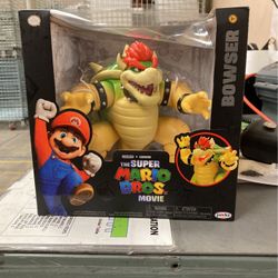 Super Mario Bowser figure