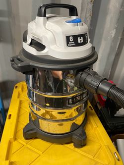 Hart 6 gallon wet/dry vacuum