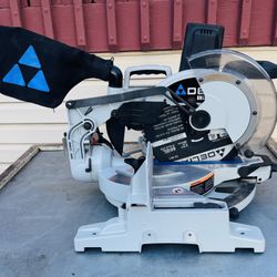 Delta 12-inch industrial compound miter saw 