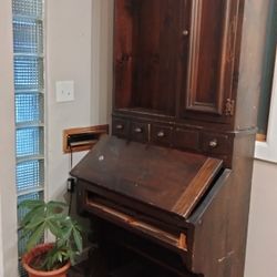 Pennsylvania House Computer Kitchen Hutch 