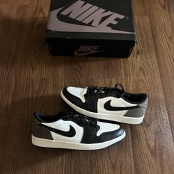 Jordan 1 Lows Size 12