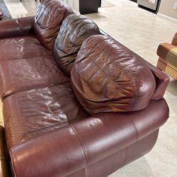 Lazy Boy Leather Couch And Love Seat