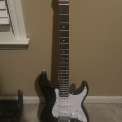 black and white guitar 