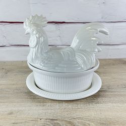 Calif Pottery White Rooster Chicken Soup Tureen