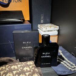 Bleu De Chanel - (see photos)