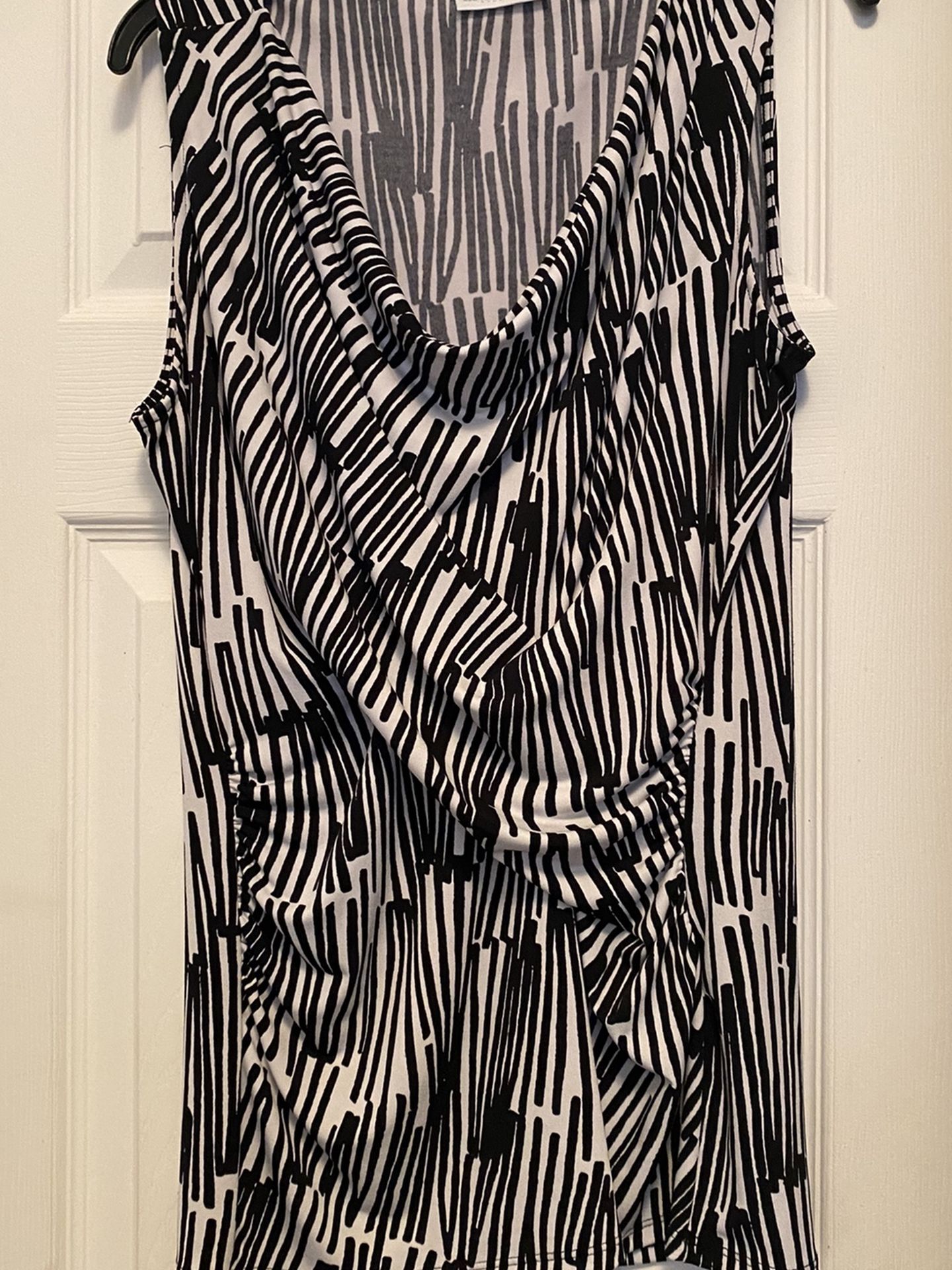 Ladies Blouse By New York & Company Size S