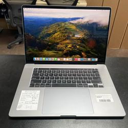 Apple MacBook Pro Retina 16 Inch Laptop - 2.6GHz 6 Core i7 - 16GB RAM - 512GB SSD - AMD Radeon Pro 5300M (4GB) - (2019) - Space Gray SKU3112