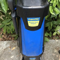 Electric yard Chipper