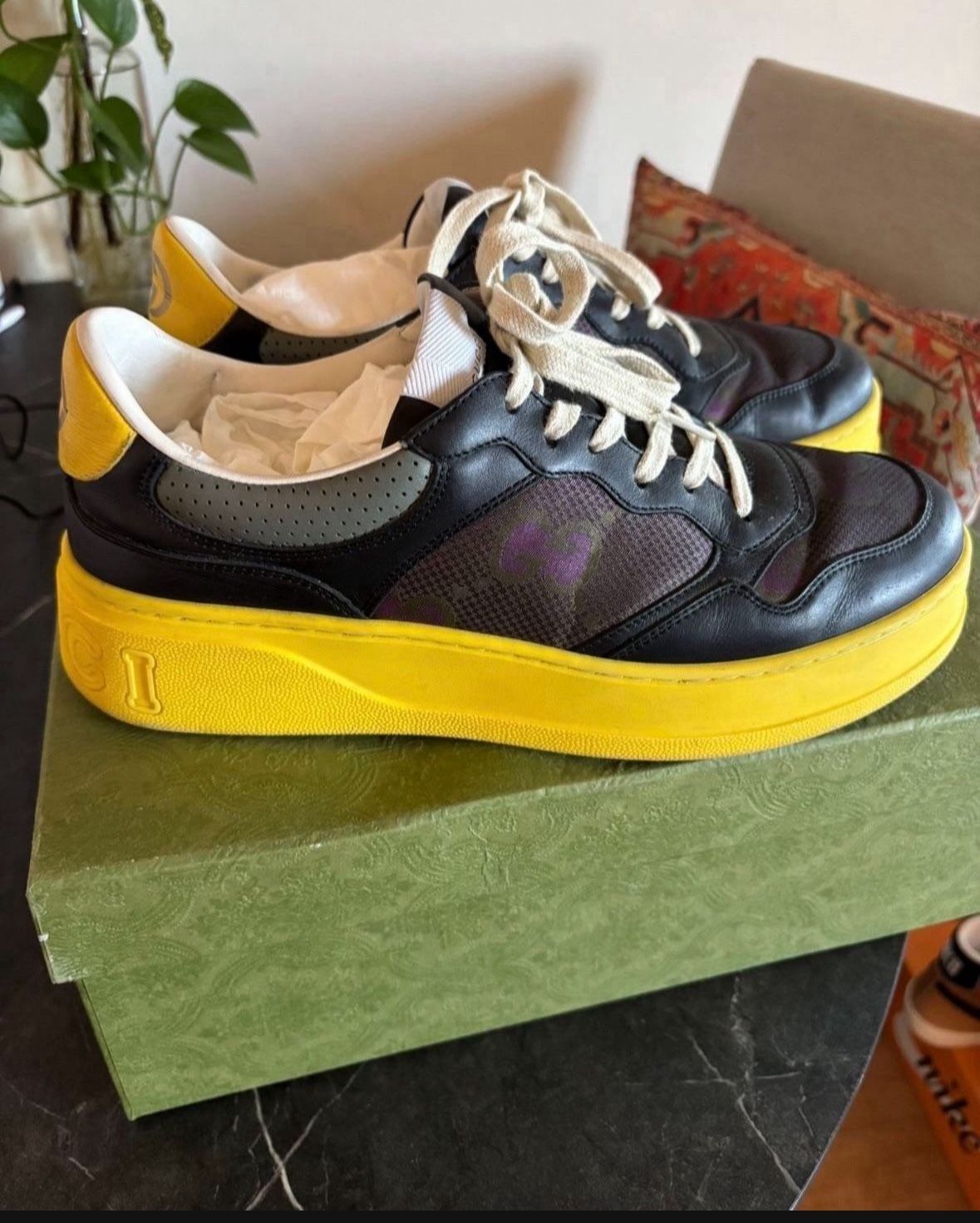 Men’s Gucci Sneaker Authentic 