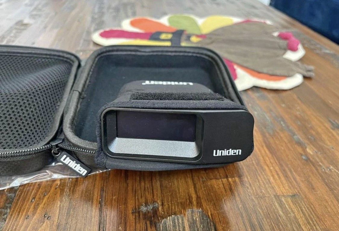 Uniden R7 Radar Detector
