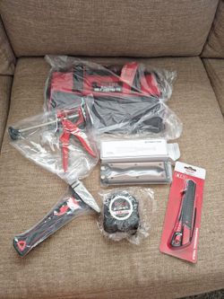 Tools break spreader, butterfly saw, utility knife and more