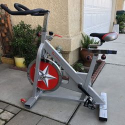 Brand New. Studio Style Cycle Bike. 40lb Flywheel