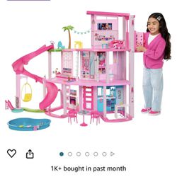 Barbie dream House 2023