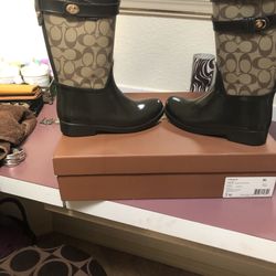 Coach Rain Boots  Size 5 Never Worn