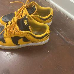 Black And Yellow Dunks