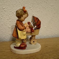 Doll Mother by Hummel Goebel, Vintage late 1960's,, West Germany, #85, label