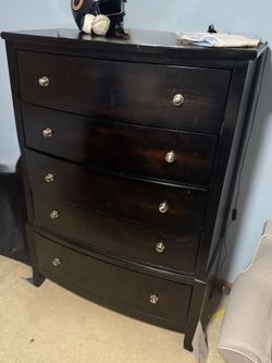 5 Piece Queen Bedroom Set