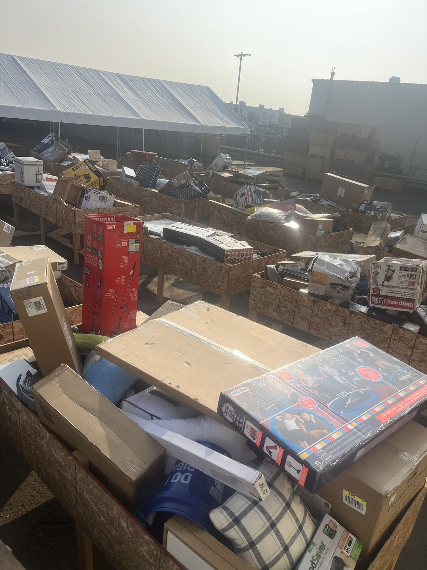 Everything 10 Dollar 3930 Alken St Bakersfield, CA 93308 United States