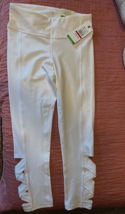 GAIAM Yoga Capri Exercise Pants. Small
