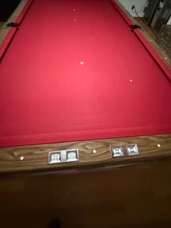 9ft pool table.