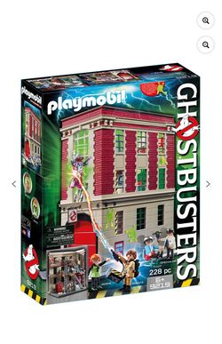 Playmobil Ghostbusters Firehouse and Ecto1