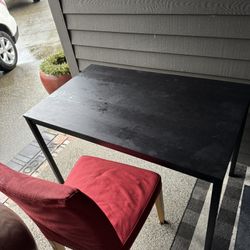 Table Chair Free