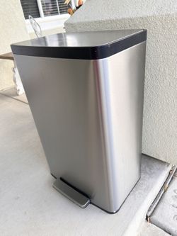 KOHLER - 47L ( 13 Gallon ) Stainless Steel Kitchen Step Trash Can. 