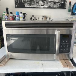 GE Over The Range Microwave 