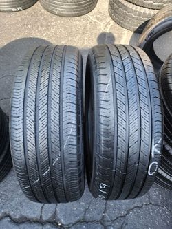 Par de llantas usadas marca michelín 235/60 R19