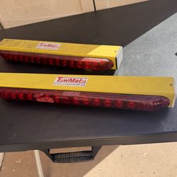 Towmate light untested no charger 21in 2pcs