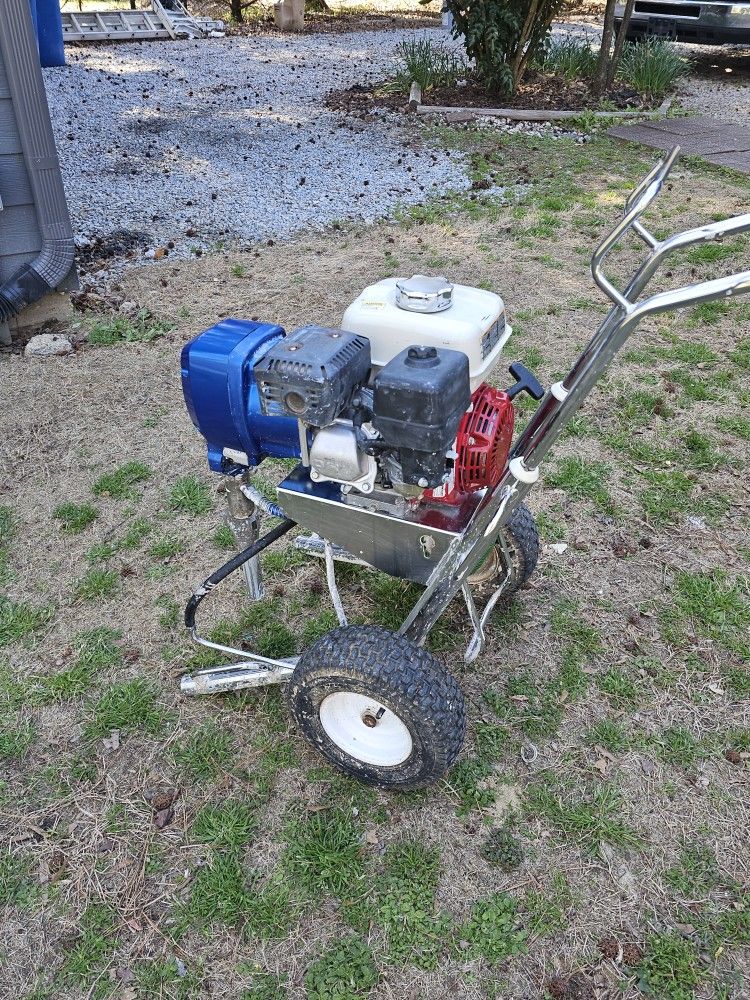 Graco 5900. $2500 OBO