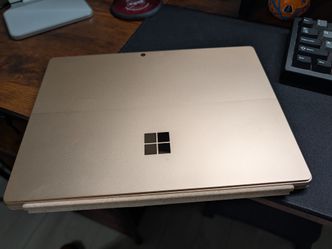 Microsoft Surface pro 11