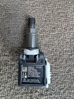 Tesla TPMS - OEM NEW